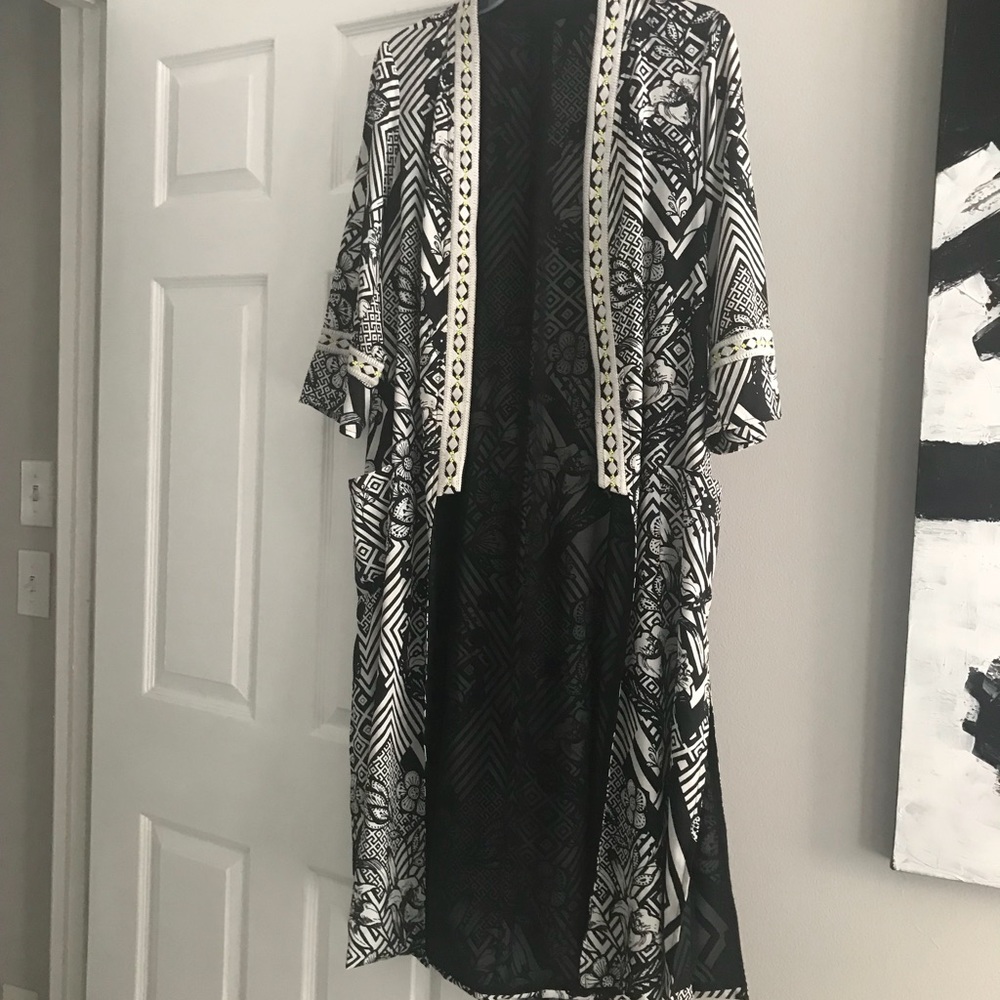 Jacket - Picture 2 of 4